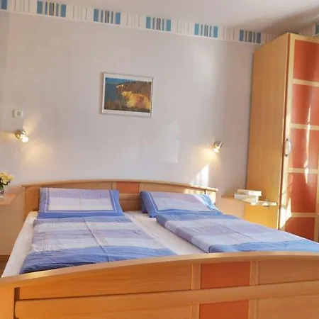Apartment Ferienwohnung Luv&lee Sagard
