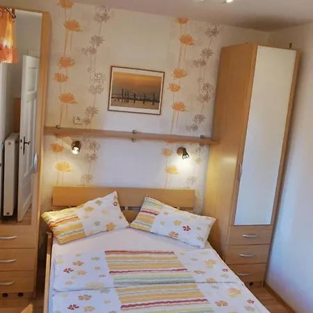 Apartment Ferienwohnung Luv&lee Sagard